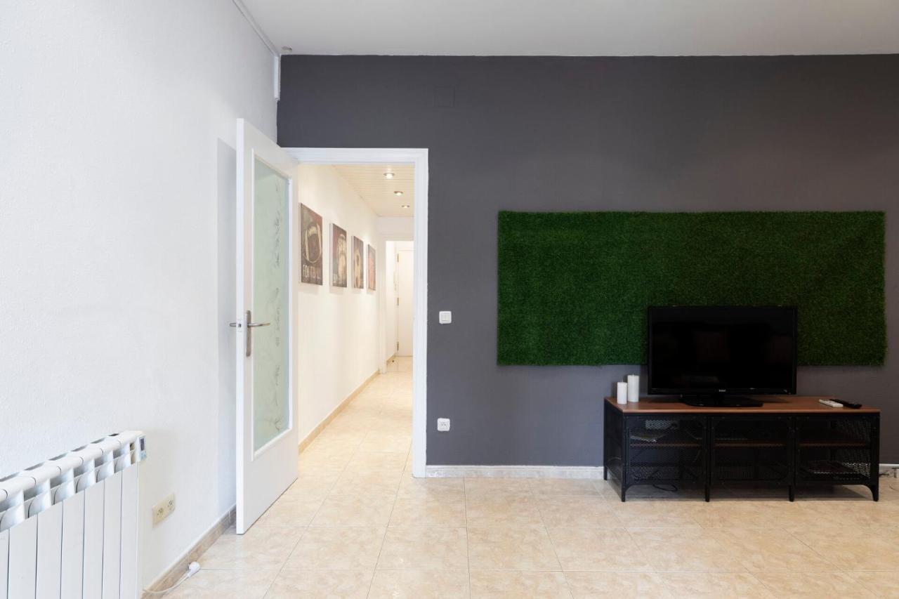 The Camp Nou Fcb Apartment Barcellona Esterno foto